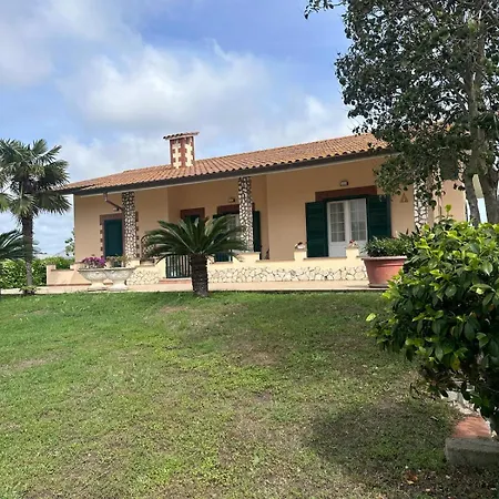 Beso Borgo Montenero